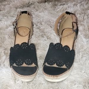 Black size 10 wedges
